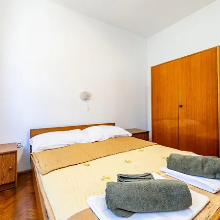 Anny Sunny Apartman Baška
